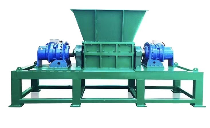 Latest company Cases about Light industry shredder machines turning waste gear reducer motors power range 2.2KW to 560KW
