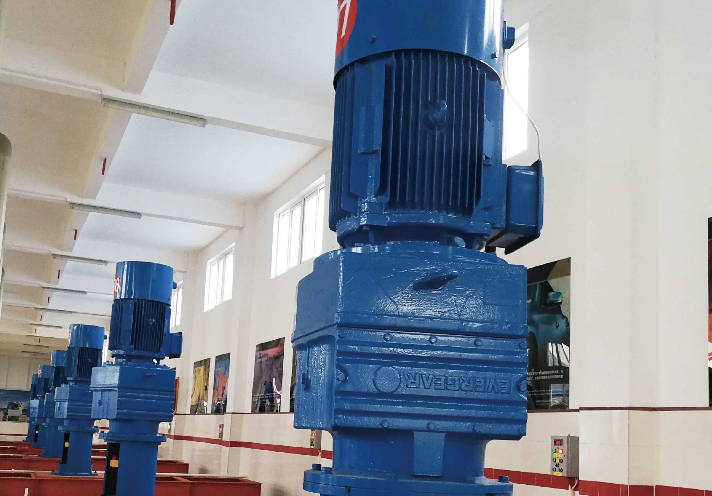 Latest company Cases about PETROCHEMICAL EQUIPMENTS GEAR MOTOR DRIVE SOLUTION