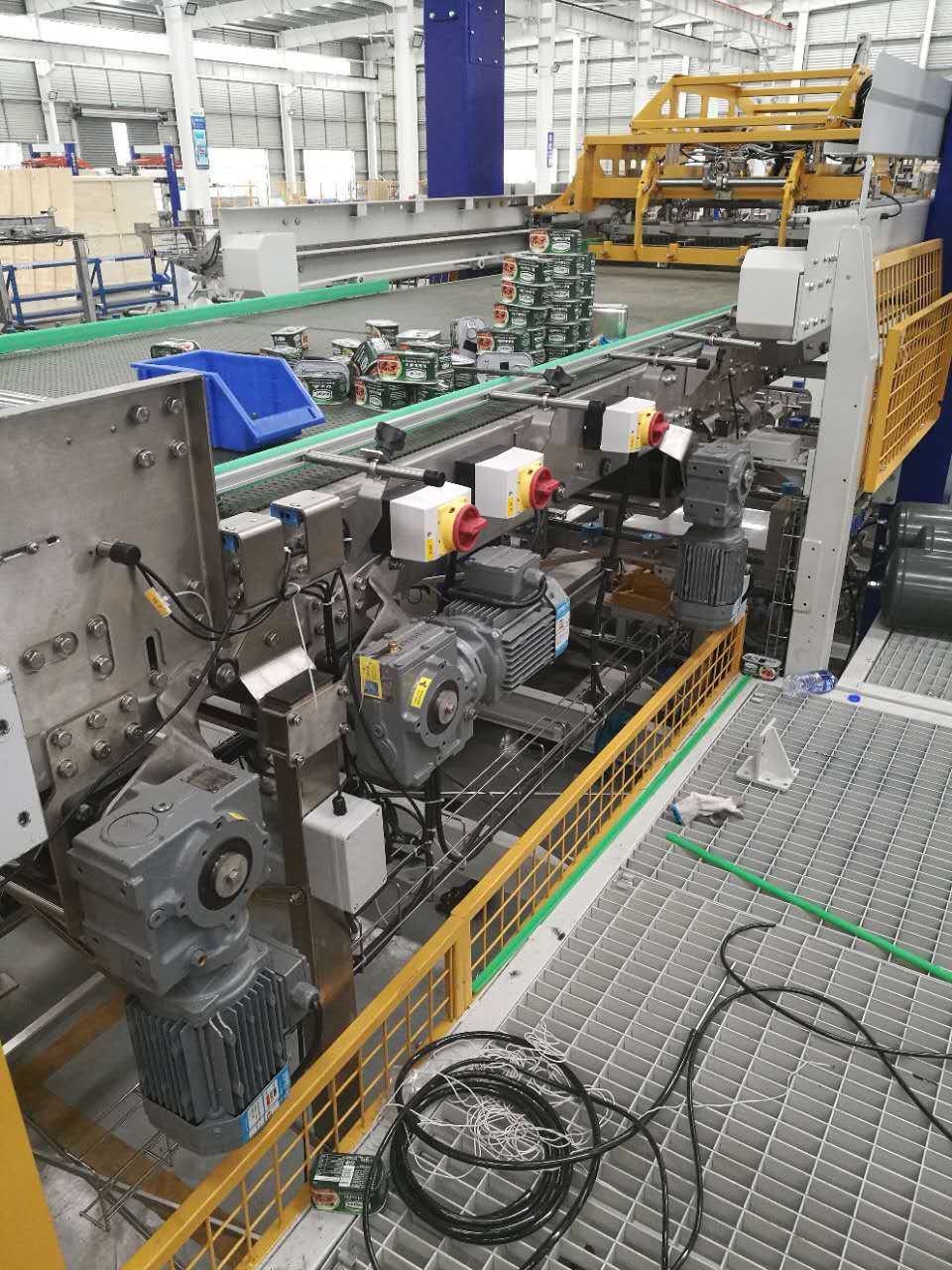 Latest company Cases about Logistics Packaging and Conveying Equipment applied gear reducer motors
