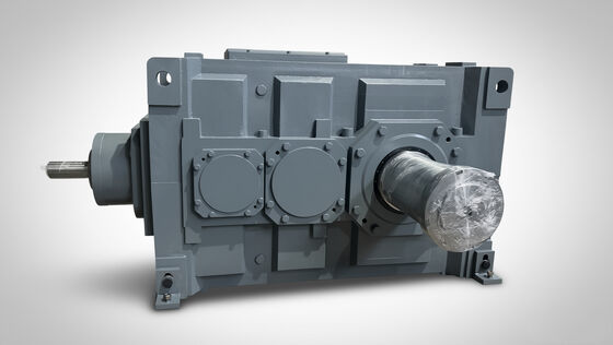 comprar EB3SH Caixa de engrenagens helicoidal com gama de potência de 4KW-4823KW Sistema de design modular e redução de ruído para equipamentos pesados online manufacture